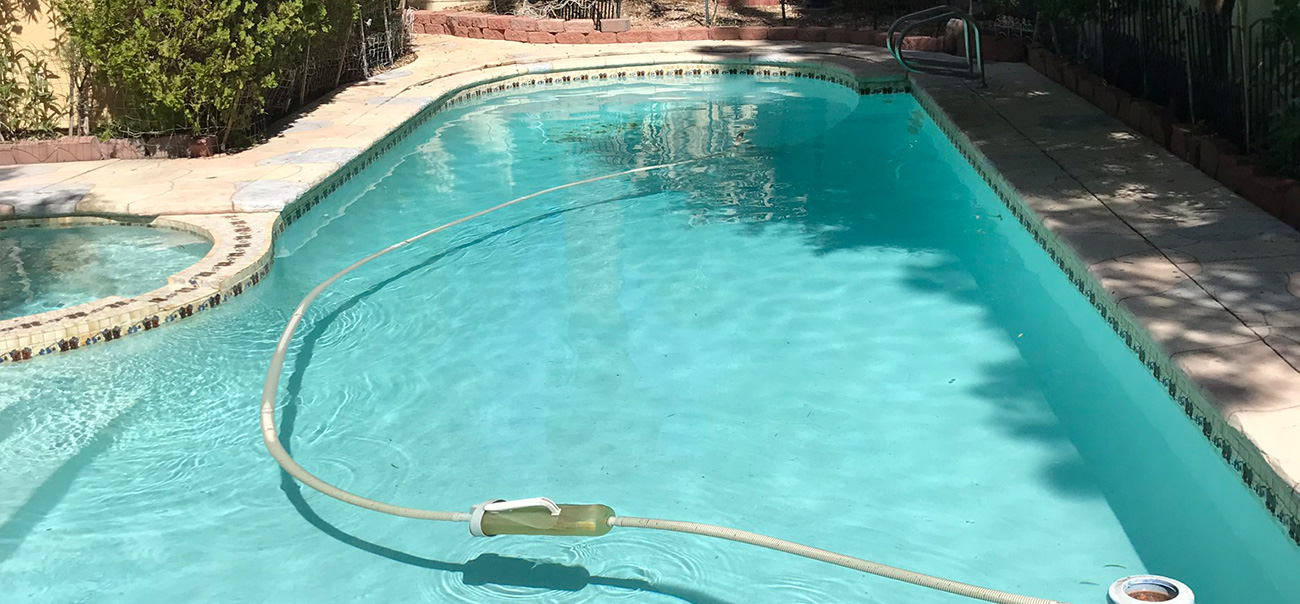 algae treatment in Henderson, NV.